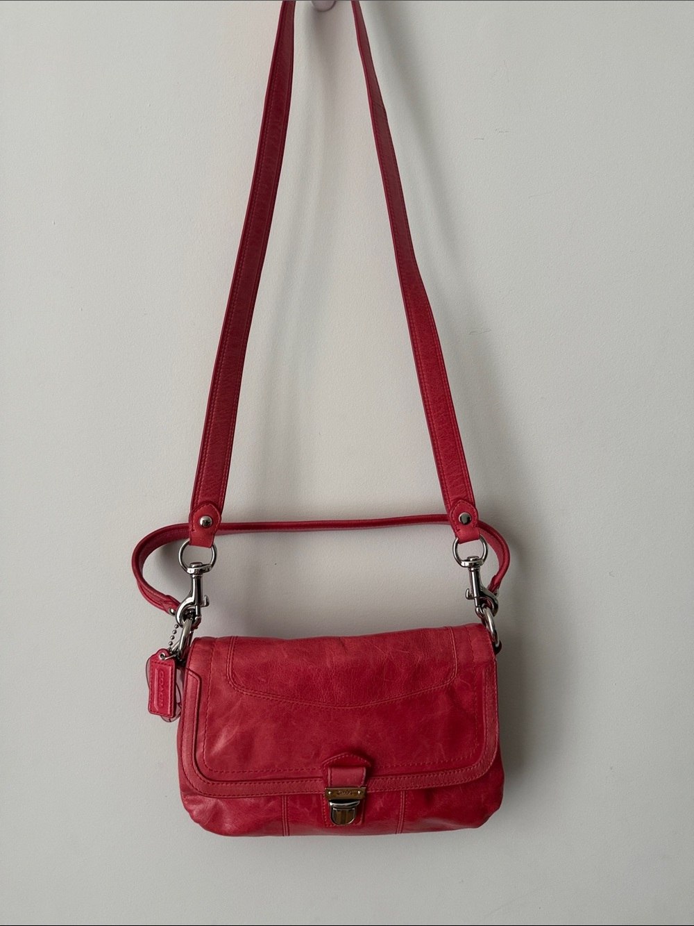 Coach Pink Leather Crossbody Bag with Silver Hardware. Poppy 18160